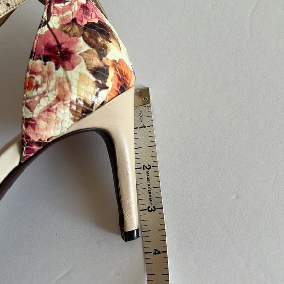 📌SOLD📌 EUC👠Cole Haan Hellen Floral Heels Grand OS SZ-7.5 - Picture 9 of 14